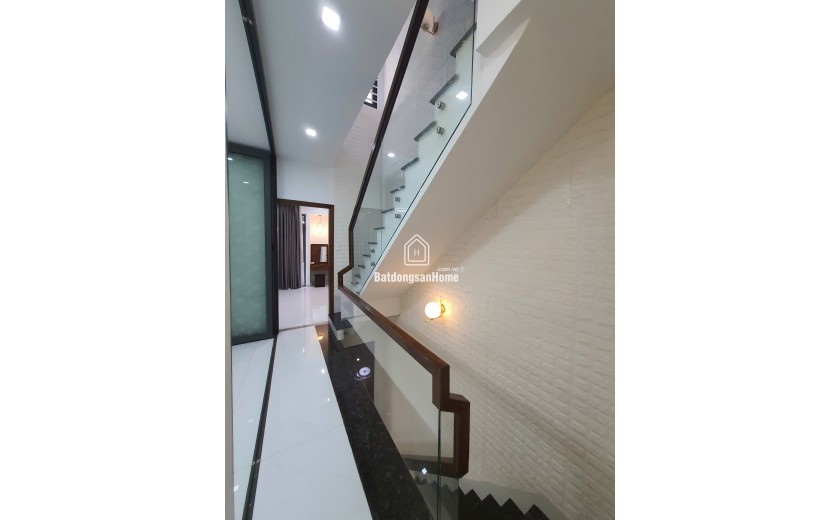 Bán nhà Full nội thất khu dân cư APEC trường thọ thủ đức,TPHCM,LH 0909428959.